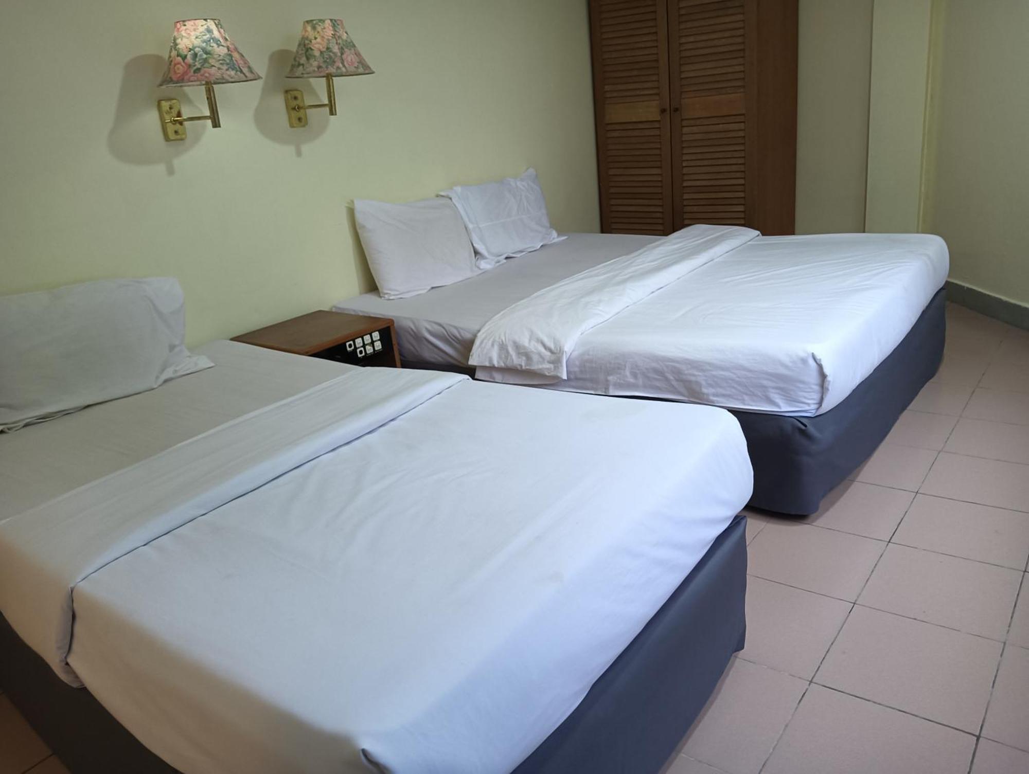 Oyo 90860 Wawasan Inn Sarikei Exterior foto