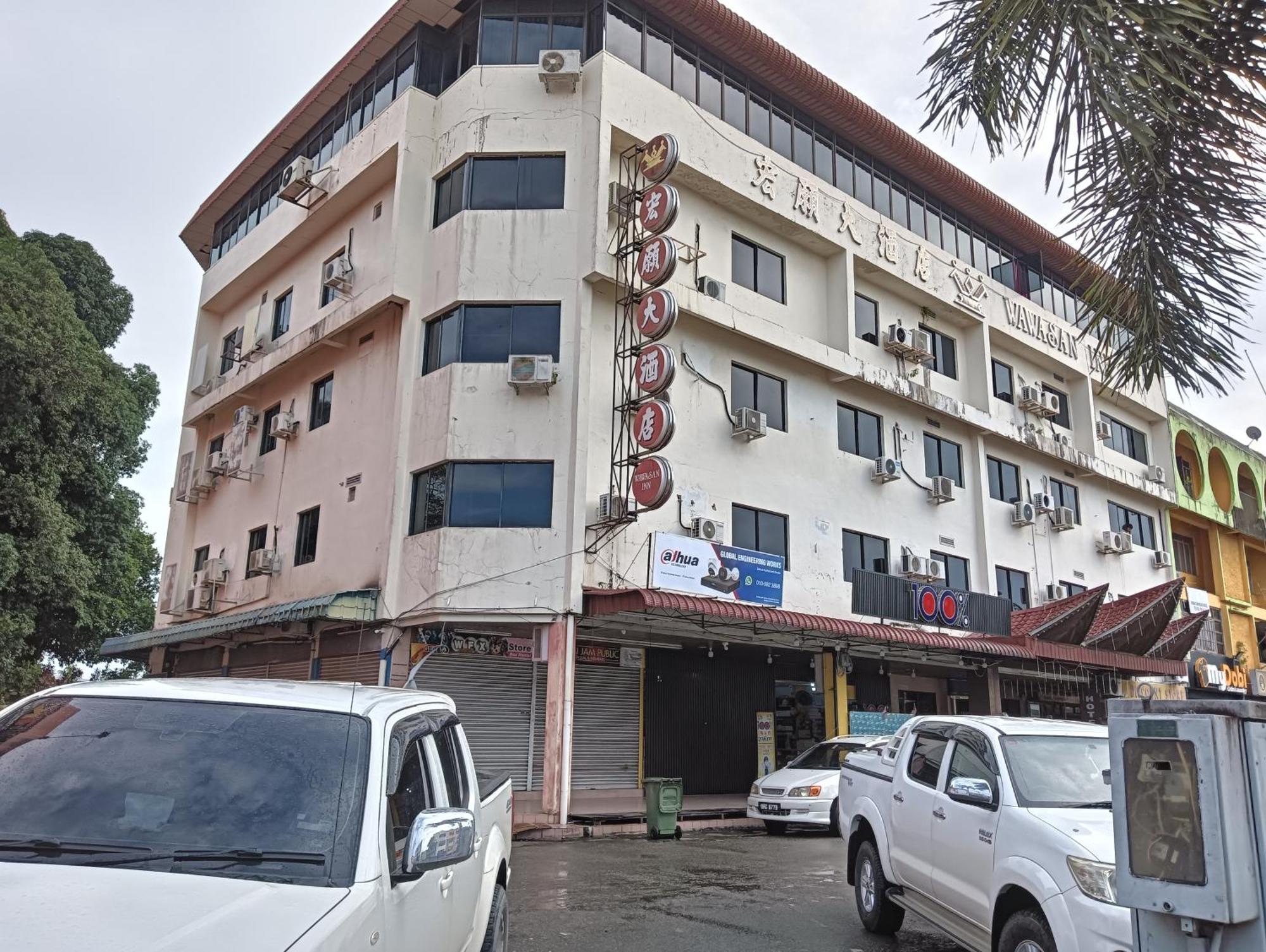 Oyo 90860 Wawasan Inn Sarikei Exterior foto